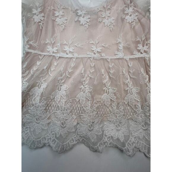 Abercrombie & Fitch Lace Peplum Top XS White Sheer Floral Embroidered Blouse - Picture 13 of 14